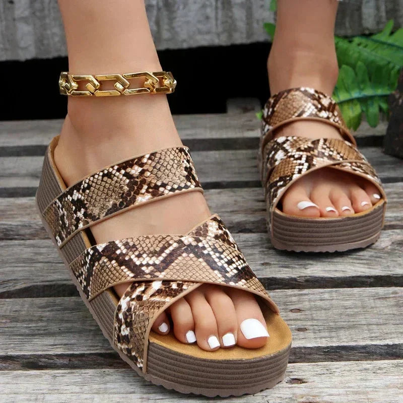 Sandalias Naya™